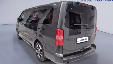 PEUGEOT Traveller