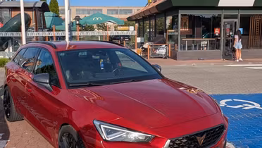 CUPRA Leon