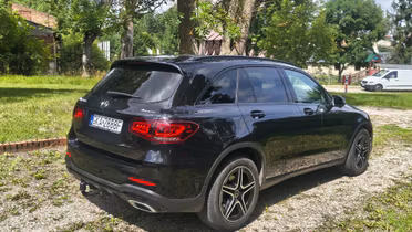 MERCEDES-BENZ GLC