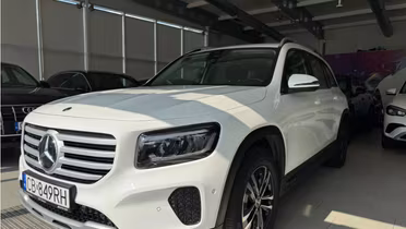 MERCEDES-BENZ GLB