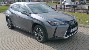 LEXUS UX