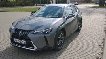 LEXUS UX