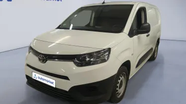 TOYOTA Proace City