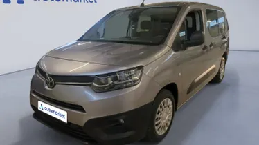 TOYOTA Proace City