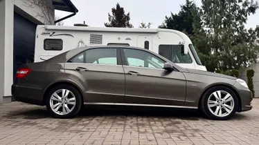MERCEDES-BENZ E Klasa