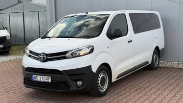 TOYOTA Proace