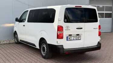 TOYOTA Proace