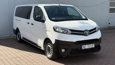 TOYOTA Proace