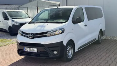 TOYOTA Proace
