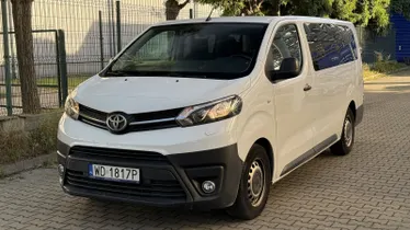 TOYOTA Proace