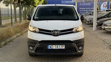 TOYOTA Proace