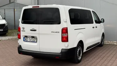 TOYOTA Proace