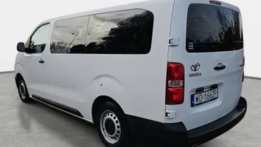 TOYOTA Proace