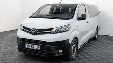 TOYOTA Proace