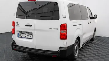 TOYOTA Proace