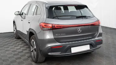 MERCEDES-BENZ EQA