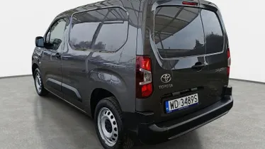 TOYOTA Proace City