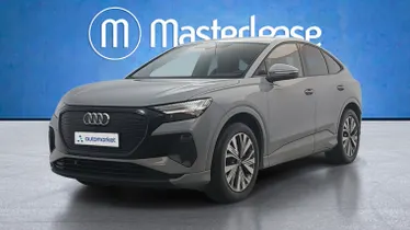 AUDI Q4
