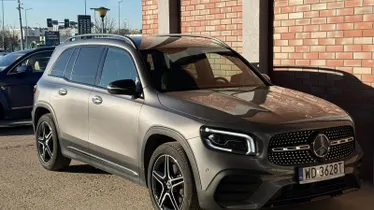 MERCEDES-BENZ GLB
