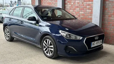 HYUNDAI i30