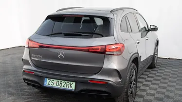 MERCEDES-BENZ EQA