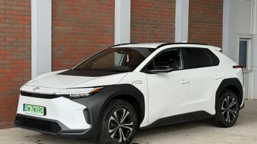 TOYOTA bZ4X