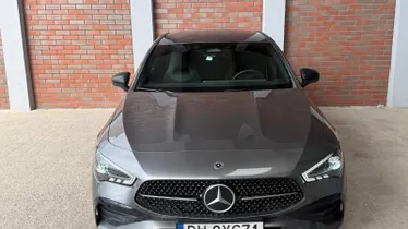 MERCEDES-BENZ CLA