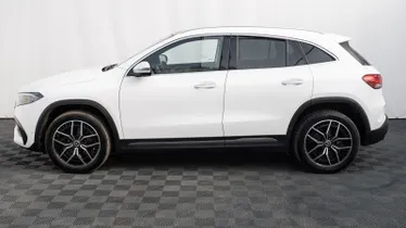MERCEDES-BENZ EQA
