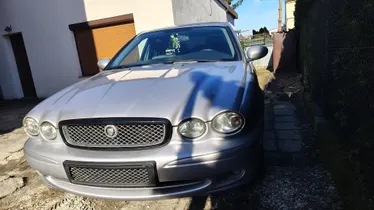 JAGUAR X-Type
