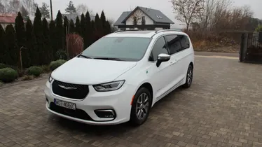 CHRYSLER Pacifica