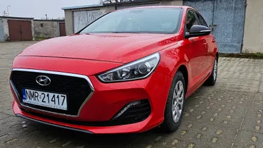 HYUNDAI i30