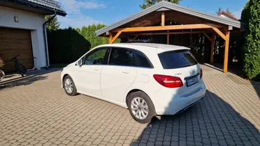 MERCEDES-BENZ B Klasa