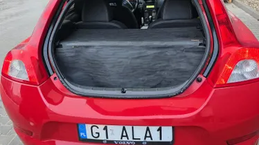 VOLVO C30