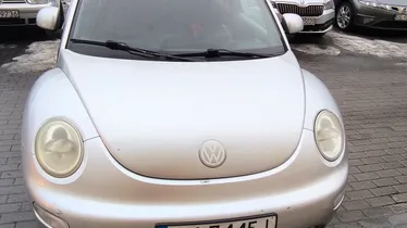 VOLKSWAGEN New Beetle