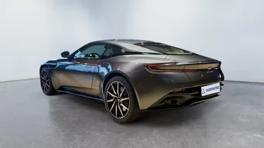 ASTON MARTIN DB11