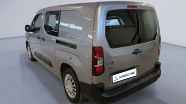 TOYOTA Proace City