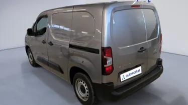 PEUGEOT Partner Van
