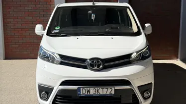 TOYOTA Proace Verso