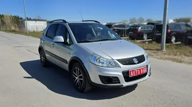 SUZUKI SX4