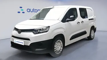TOYOTA Proace City