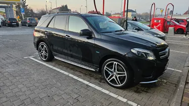MERCEDES-BENZ GLE