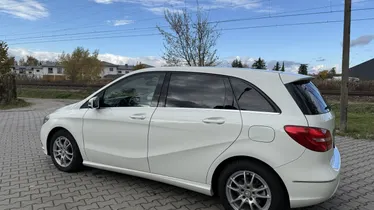 MERCEDES-BENZ B Klasa