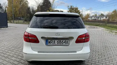 MERCEDES-BENZ B Klasa