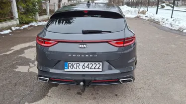 KIA ProCeed
