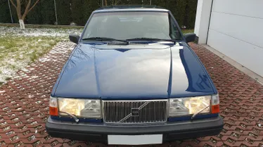 VOLVO 940