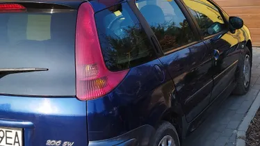 PEUGEOT 206