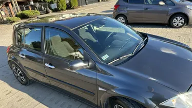 RENAULT Megane