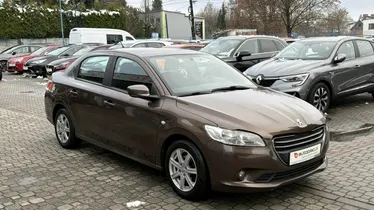 PEUGEOT 301