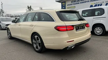MERCEDES-BENZ E Klasa