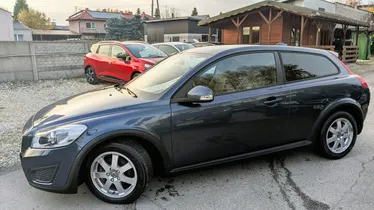 VOLVO C30